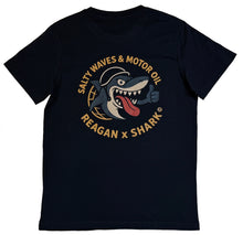 Charger l'image dans la galerie, Tee Reagan x shark © Salty Waves black
