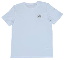 Carica l'immagine nel visualizzatore di Gallery, Tee Reagan x shark © Salty Waves white