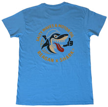 Charger l&#39;image dans la galerie, Tee Reagan x shark © Salty Waves blue sky