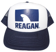 Load image into Gallery viewer, Reagan © trucker cap - Lucky shark blue