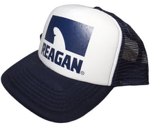 Load image into Gallery viewer, Reagan © trucker cap - Lucky shark blue